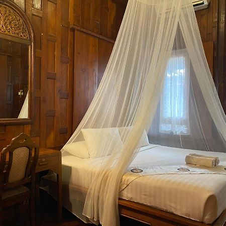 מלון Ayutthaya Retreat מראה חיצוני תמונה